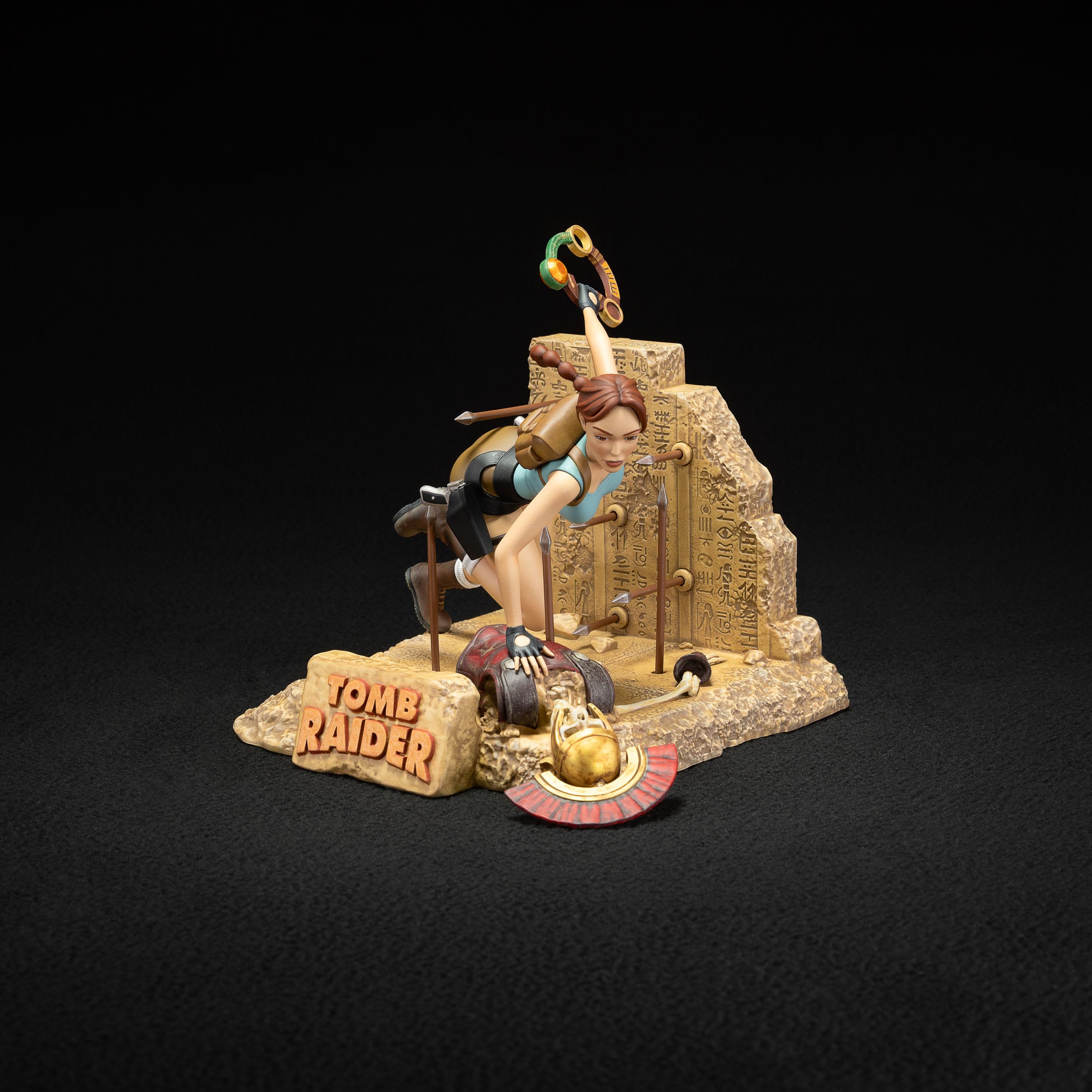 tomb-raider-1996-statua-pvc-lara-croft-classic-era-17-cm-07