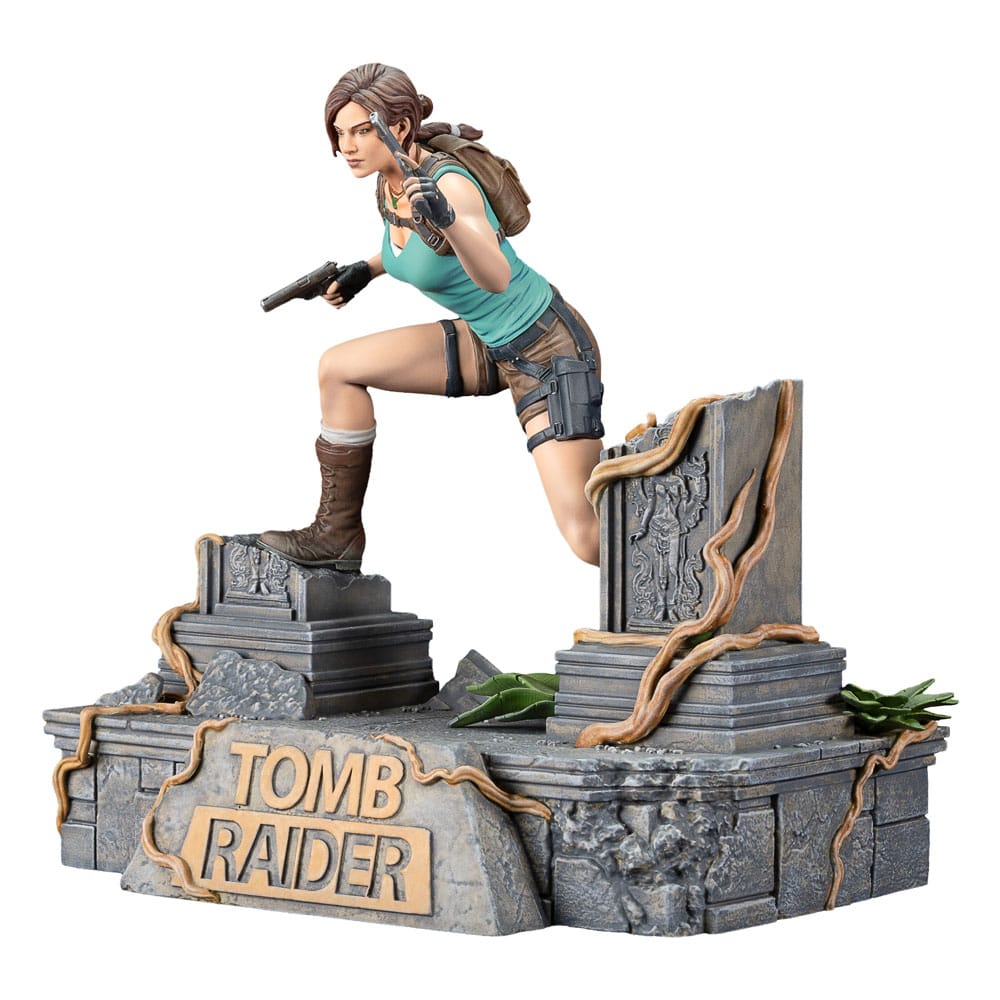 tomb-raider-pvc-statue-lara-croft-24-cm-02