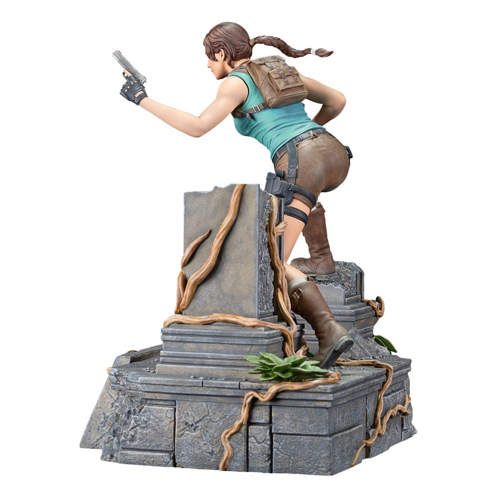 tomb-raider-pvc-statue-lara-croft-24-cm-03